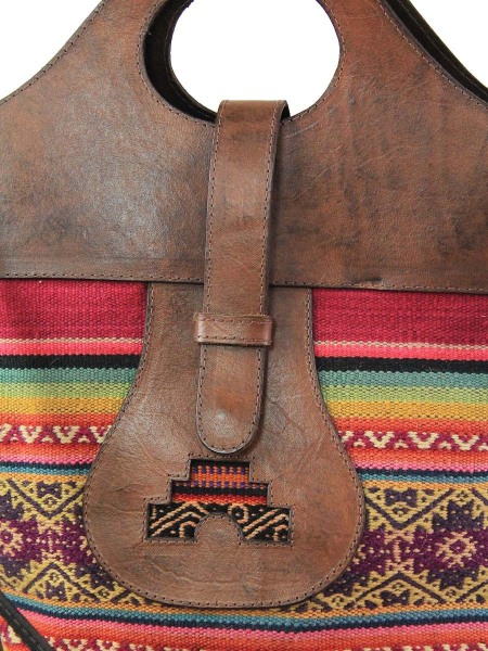 Handcrafted-Leather-Bag-Closure