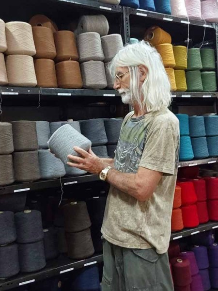 Selection-of-pure-alpaca-yarns Selection-of-pure-alpaca-yarns