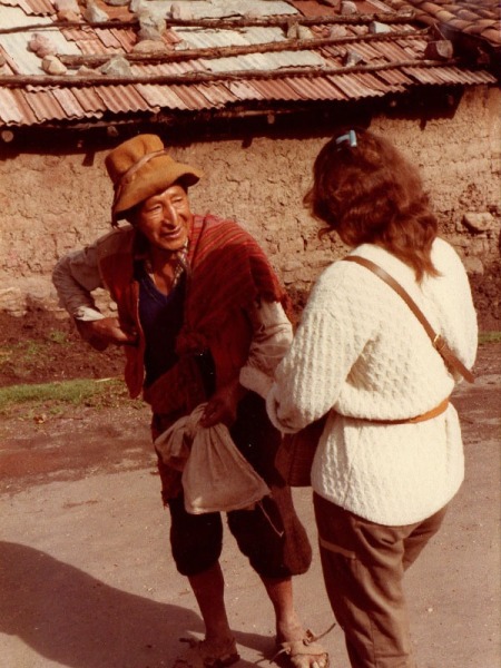 Trip-to-Peru-chatting-with-a-farmer