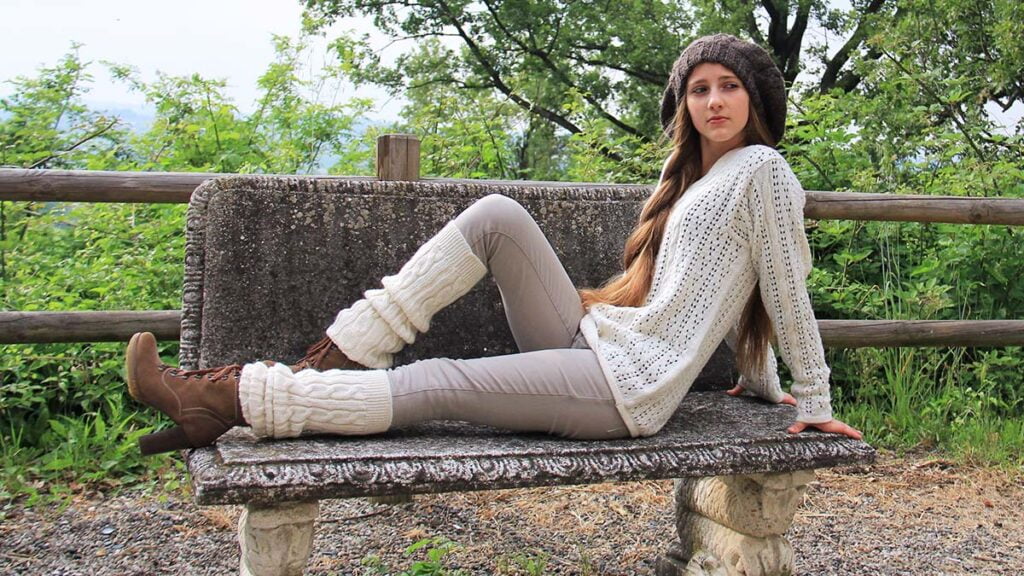 100% Alpaca Wool leg warmers Wool leg warmers wearing with style